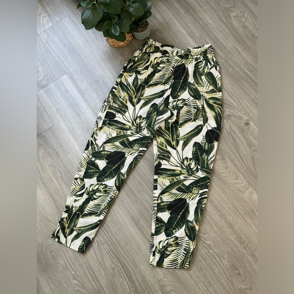 H&M Tropical Leaf Pants - Picture 2 of 10